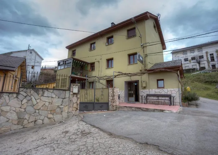 Отель Meson O Pincho - El Pereiro Вильяблино